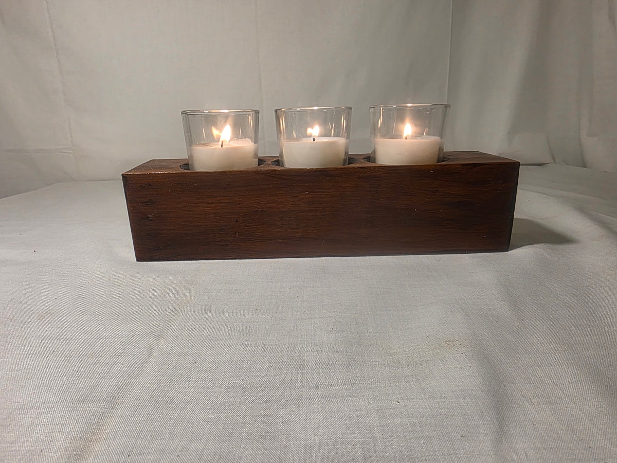 Candle holder